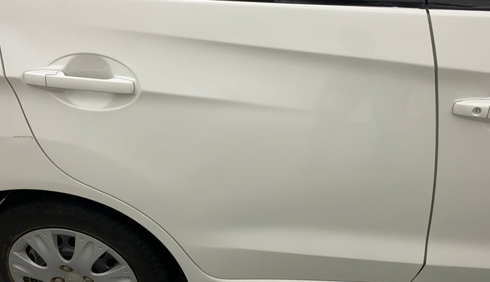 2014 Honda Amaze 1.2L I-VTEC S, Petrol, Manual, 35,511 km, Right rear door - Minor scratches