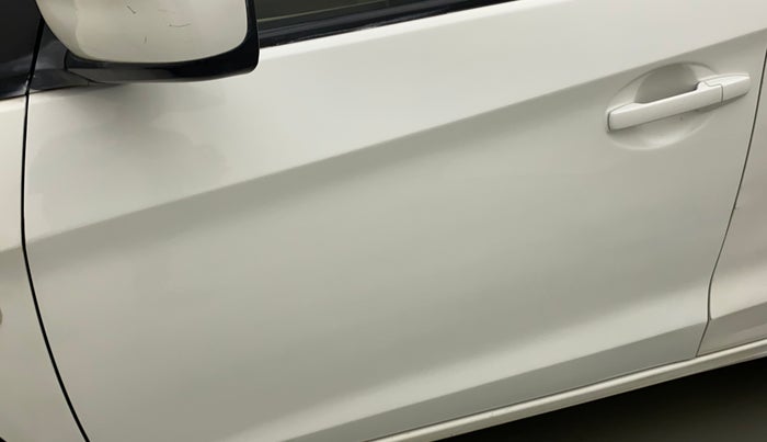 2014 Honda Amaze 1.2L I-VTEC S, Petrol, Manual, 35,511 km, Front passenger door - Minor scratches