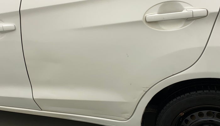 2014 Honda Amaze 1.2L I-VTEC S, Petrol, Manual, 35,511 km, Rear left door - Slightly dented