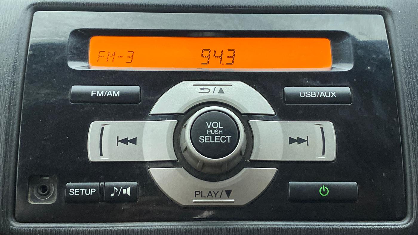 2014 Honda Brio S MT, Petrol, Manual, 75,299 km, Infotainment System