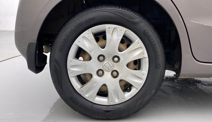 2014 Honda Brio S MT, Petrol, Manual, 75,299 km, Right Rear Wheel