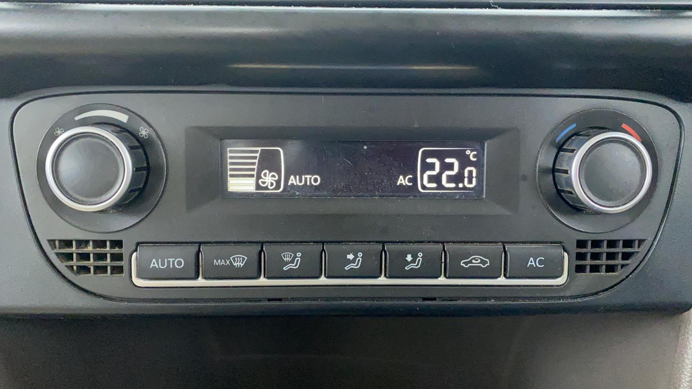 2014 Volkswagen Vento HIGHLINE PETROL, Petrol, Manual, 89,614 km, Automatic Climate Control
