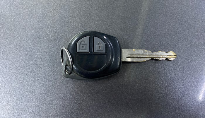 2014 Maruti Swift Dzire VXI, Petrol, Manual, 60,371 km, Key Close Up