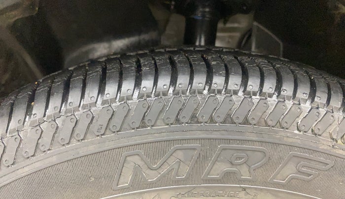 2016 Ford Ecosport TITANIUM 1.5L PETROL AT, Petrol, Automatic, 21,876 km, Left Rear Tyre Tread