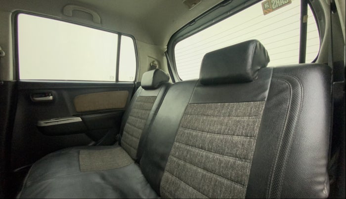 2014 Maruti Wagon R 1.0 VXI, Petrol, Manual, 97,752 km, Right Side Rear Door Cabin