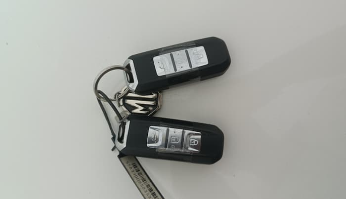 2019 MG HECTOR SHARP 1.5 DCT PETROL, Petrol, Automatic, 82,234 km, Key Close Up