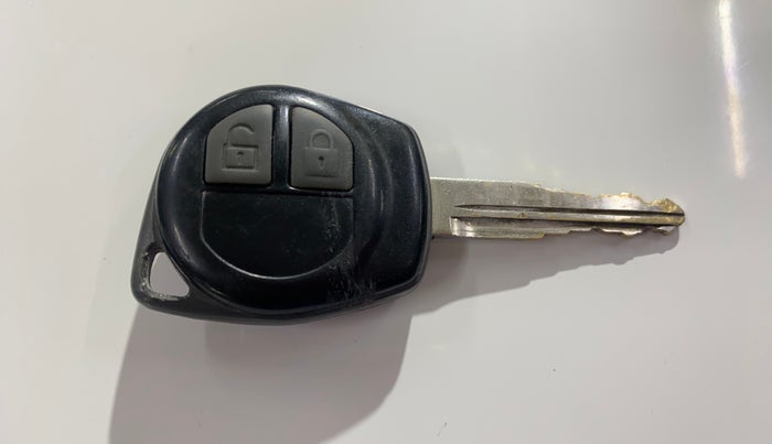 2016 Maruti Wagon R 1.0 VXI AMT, Petrol, Automatic, 80,046 km, Key Close Up