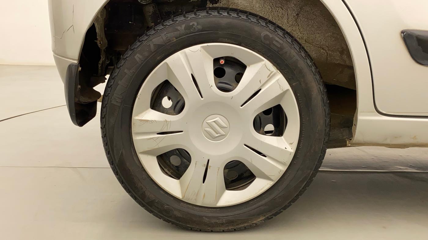 2017 Maruti Wagon R 1.0 VXI AMT, Petrol, Automatic, 52,474 km, Right Rear Wheel
