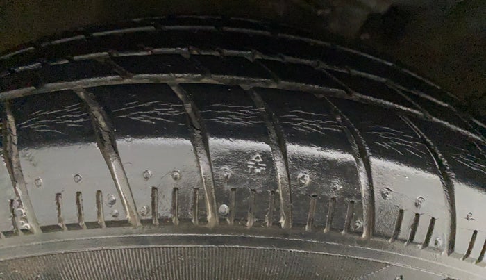 2015 Maruti Celerio VXI, Petrol, Manual, 18,670 km, Right Rear Tyre Tread