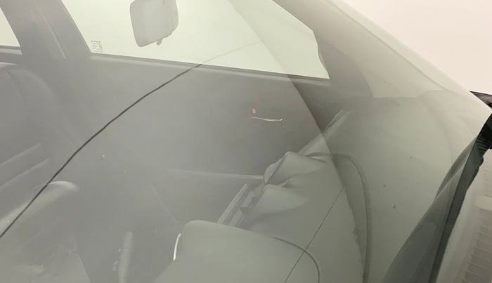 2018 Maruti Swift ZXI AMT, Petrol, Automatic, 29,881 km, Front windshield - Minor spot on windshield