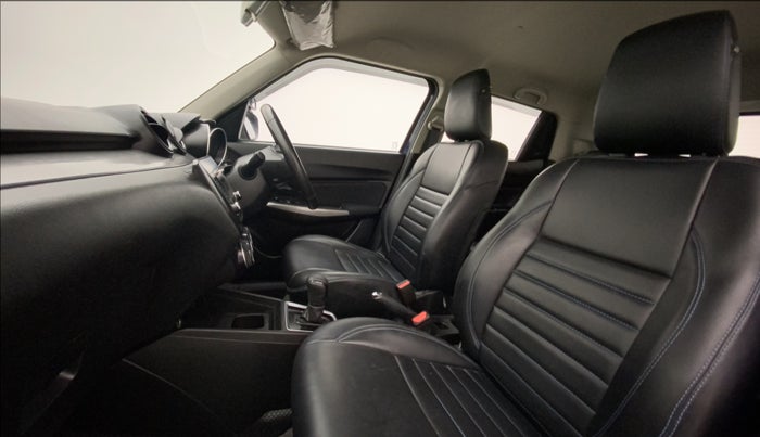 2018 Maruti Swift ZXI AMT, Petrol, Automatic, 29,881 km, Right Side Front Door Cabin