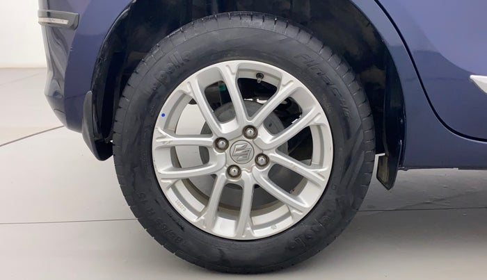 2018 Maruti Swift ZXI AMT, Petrol, Automatic, 29,881 km, Right Rear Wheel