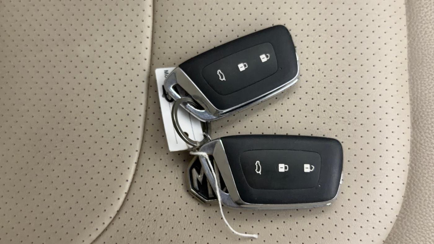 2023 MG HECTOR SHARP PRO 1.5 PETROL TURBO CVT PETROL, Petrol, Automatic, 38,456 km, Key Close Up
