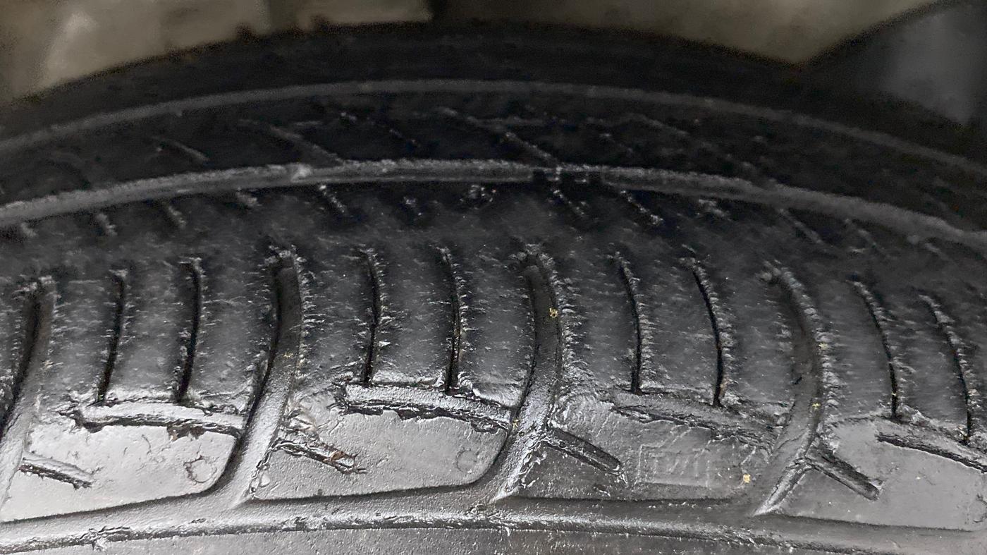 2017 Honda Amaze 1.2L I-VTEC S, Petrol, Manual, 52,623 km, Right Front Tyre Tread
