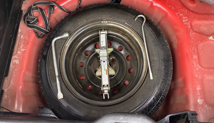2019 Maruti Swift LXI, Petrol, Manual, 63,772 km, Spare Tyre