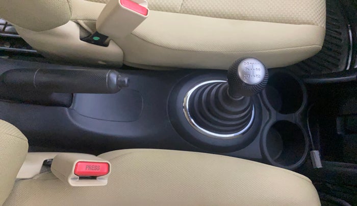 2013 Honda Brio S MT, Petrol, Manual, 53,285 km, Gear Lever