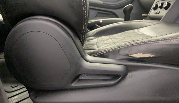 2022 Tata TIGOR XM CNG, CNG, Manual, 26,736 km, Driver Side Adjustment Panel