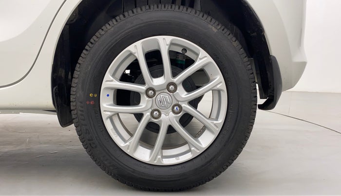 2022 Maruti Swift ZXI CNG, CNG, Manual, 3,707 km, Left Rear Wheel