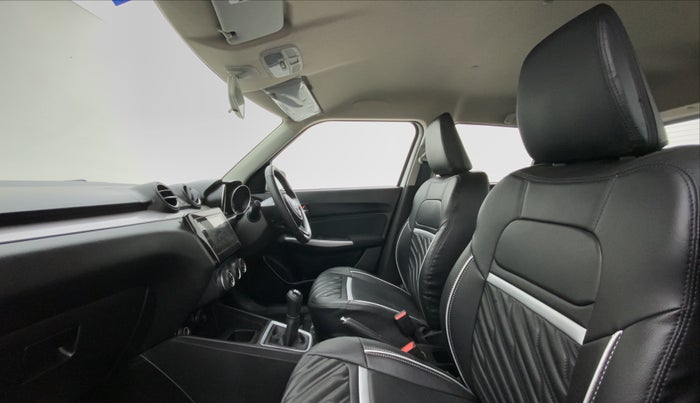 2022 Maruti Swift ZXI CNG, CNG, Manual, 3,707 km, Right Side Front Door Cabin