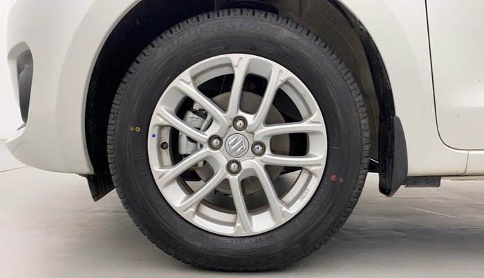 2022 Maruti Swift ZXI CNG, CNG, Manual, 3,707 km, Left Front Wheel