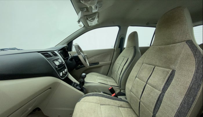 2016 Maruti Celerio ZXI, Petrol, Manual, 1,23,186 km, Right Side Front Door Cabin