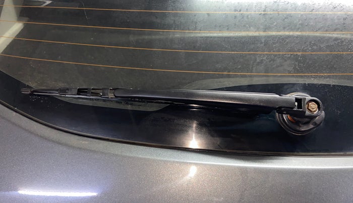 2022 Tata PUNCH CREATIVE  MT, Petrol, Manual, 86,375 km, Rear Wiper