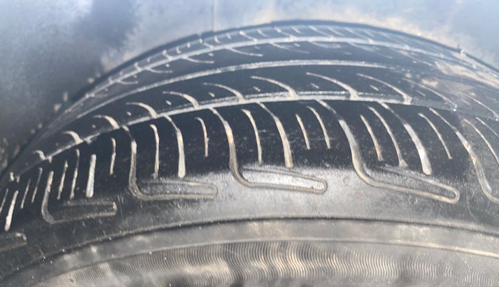 2014 Ford Classic 1.4 TITANIUM DIESEL, Diesel, Manual, 85,337 km, Right Rear Tyre Tread