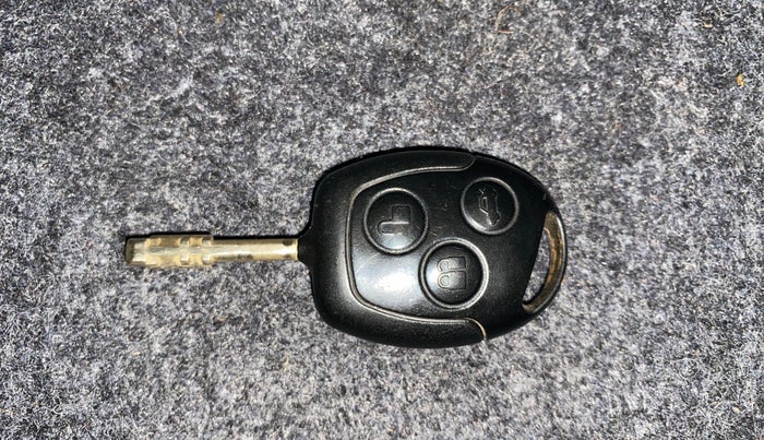 2014 Ford Classic 1.4 TITANIUM DIESEL, Diesel, Manual, 85,337 km, Key Close Up