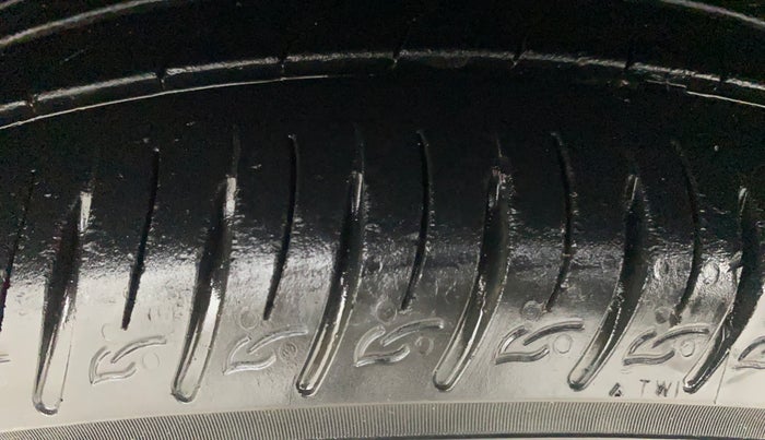 2020 KIA SONET GTX PLUS 1.0 IMT, Petrol, Manual, 34,305 km, Left Front Tyre Tread