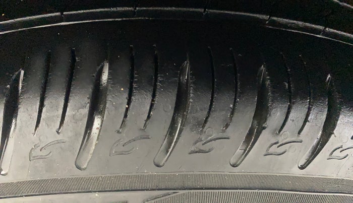 2020 KIA SONET GTX PLUS 1.0 IMT, Petrol, Manual, 34,305 km, Right Rear Tyre Tread