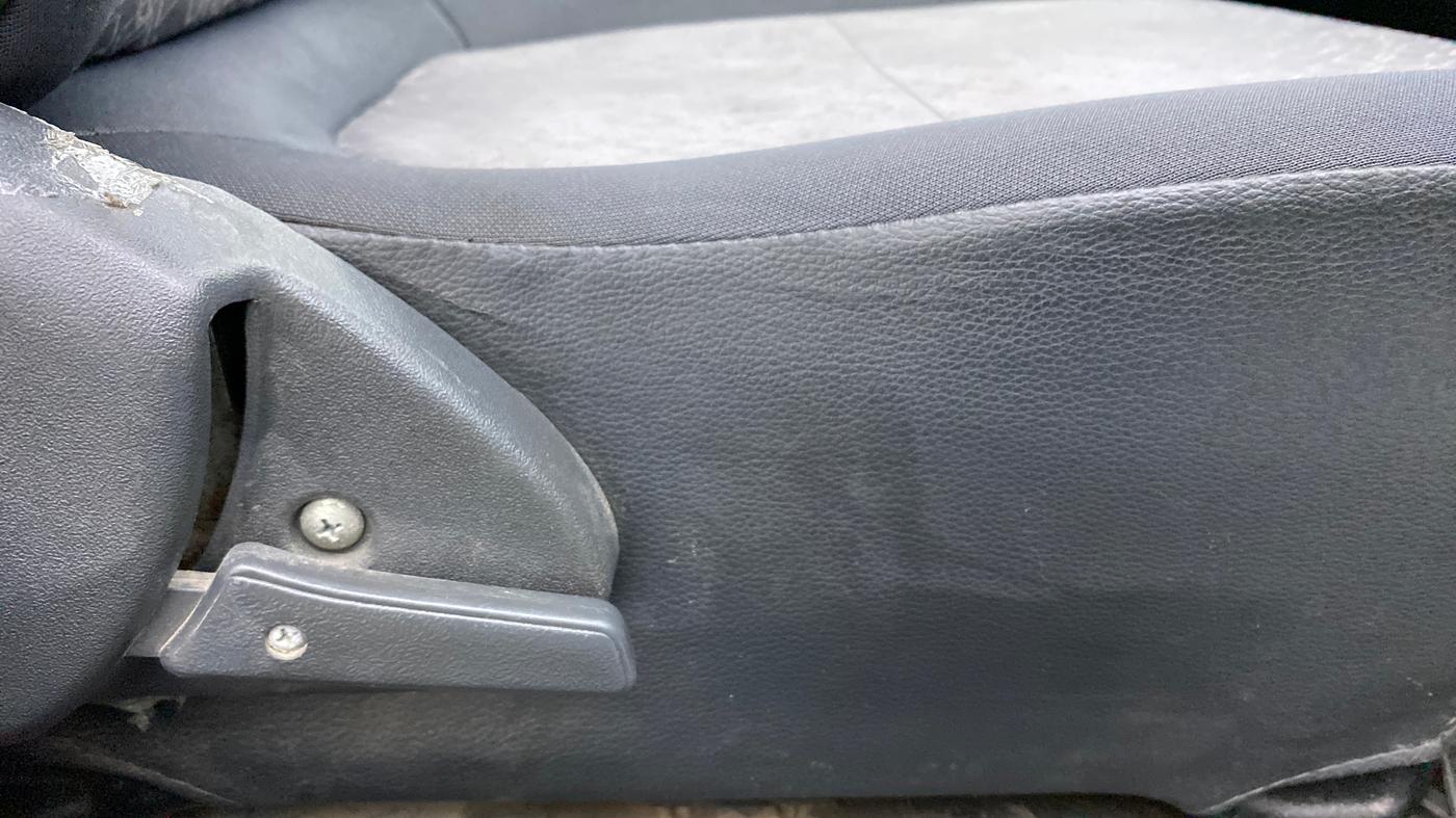 2016 Maruti Alto 800 LXI, Petrol, Manual, 60,610 km, Driver Side Adjustment Panel