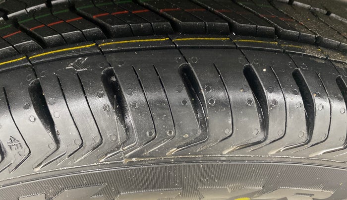 2020 Maruti New Wagon-R VXI 1.2, Petrol, Manual, 77,380 km, Right Rear Tyre Tread