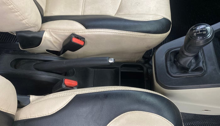 2020 Maruti New Wagon-R VXI 1.2, Petrol, Manual, 77,380 km, Gear Lever