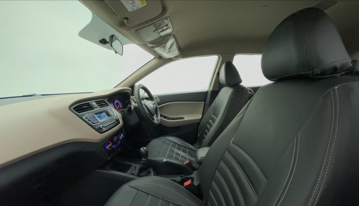 2018 Hyundai Elite i20 SPORTZ 1.2, Petrol, Manual, 63,031 km, Right Side Front Door Cabin