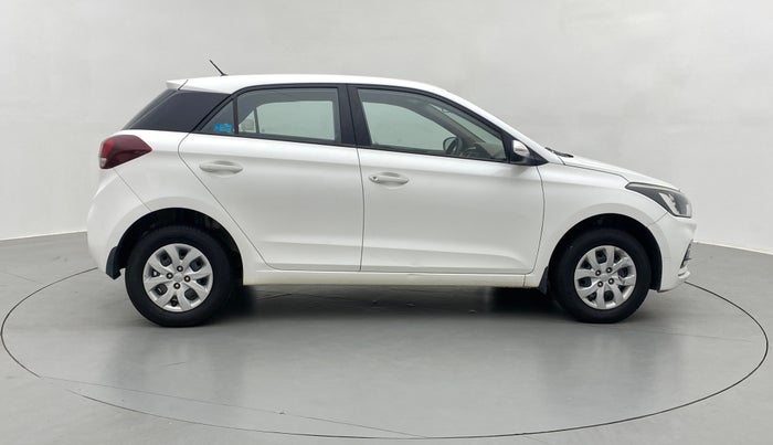 2018 Hyundai Elite i20 SPORTZ 1.2, Petrol, Manual, 63,031 km, Right Side View