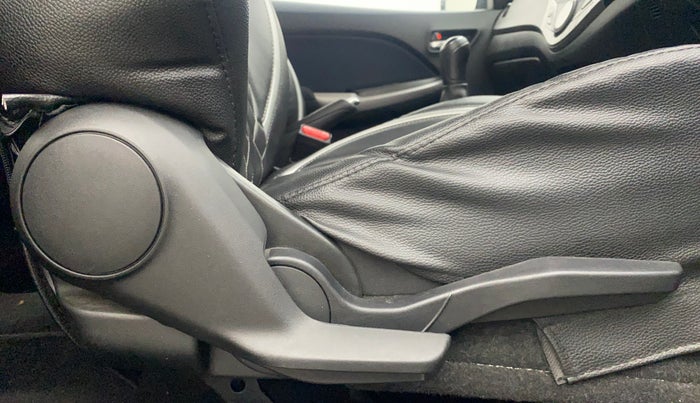 2021 Maruti Baleno ZETA PETROL 1.2, Petrol, Manual, 19,043 km, Driver Side Adjustment Panel