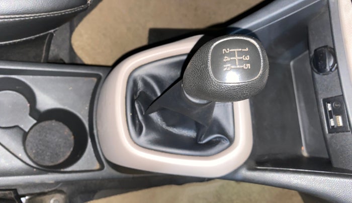 2018 Hyundai Grand i10 MAGNA 1.2 KAPPA VTVT, Petrol, Manual, 45,296 km, Gear Lever