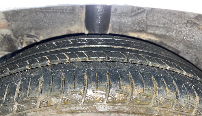 2018 Hyundai Grand i10 MAGNA 1.2 KAPPA VTVT, Petrol, Manual, 45,296 km, Right Rear Tyre Tread