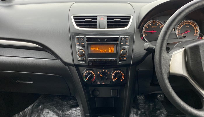 2015 Maruti Swift VXI, Petrol, Manual, 33,509 km, Air Conditioner