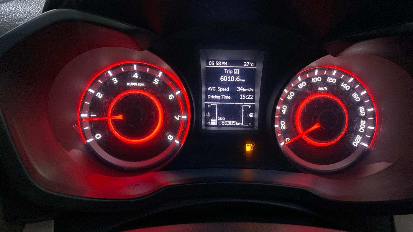 2019 Mahindra XUV300 W8 (O) 1.2 PETROL, Petrol, Manual, 80,379 km, Odometer Image