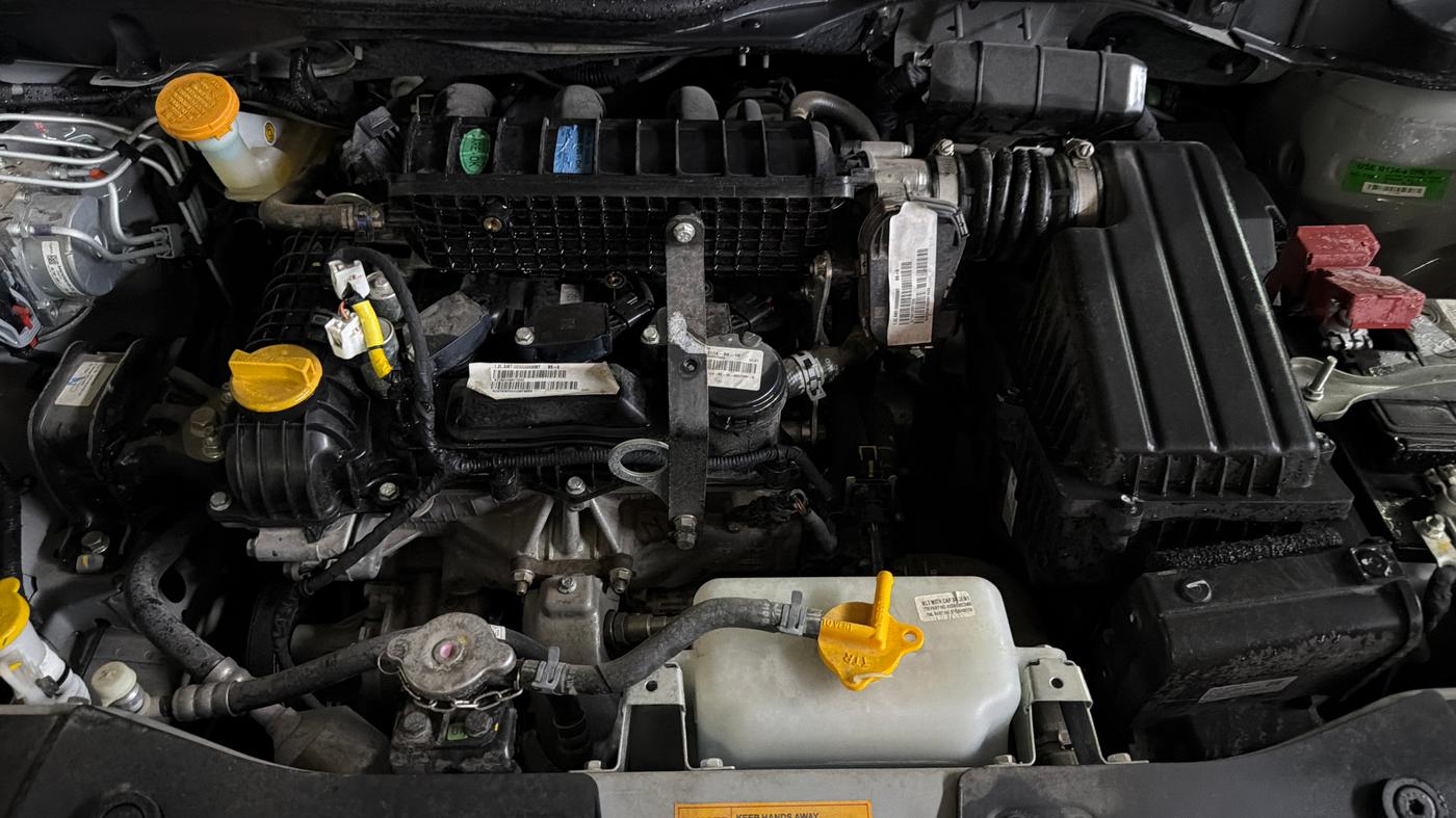 2025 Tata ALTROZ Creative Petrol 5AMT, Petrol, Automatic, 1,371 km, Engine View
