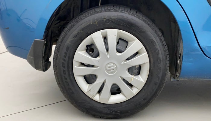 2013 Maruti Swift Dzire VXI, Petrol, Manual, 47,406 km, Right Rear Wheel