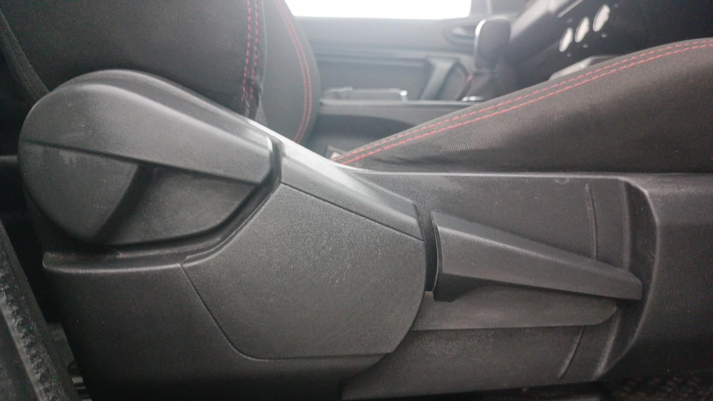 2022 Renault Kiger RXZ AMT, Petrol, Automatic, 89,107 km, Driver Side Adjustment Panel
