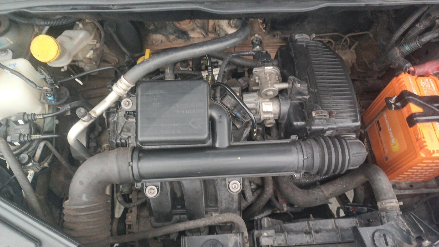 2022 Renault Kiger RXZ AMT, Petrol, Automatic, 89,107 km, Engine View