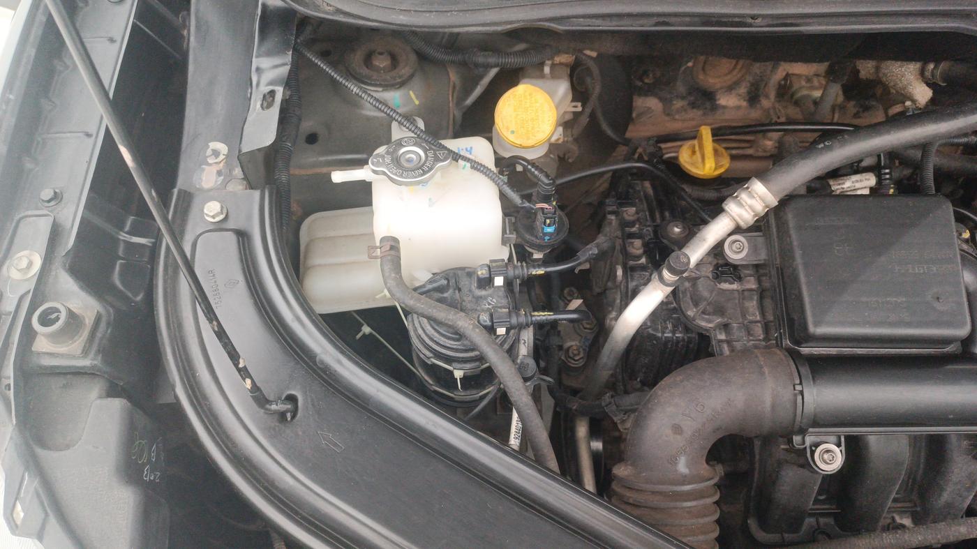 2022 Renault Kiger RXZ AMT, Petrol, Automatic, 89,107 km, Engine View - Right
