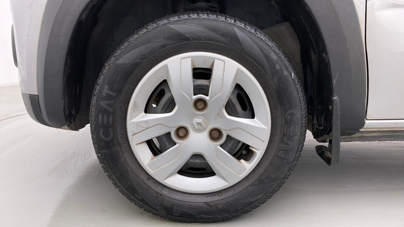 2016 Renault Kwid RXL, Petrol, Manual, 16,244 km, Left Front Wheel
