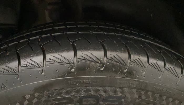 2018 Hyundai Creta E PLUS 1.6 PETROL, Petrol, Manual, 73,944 km, Right Rear Tyre Tread