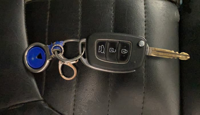 2018 Hyundai Creta E PLUS 1.6 PETROL, Petrol, Manual, 73,944 km, Key Close Up