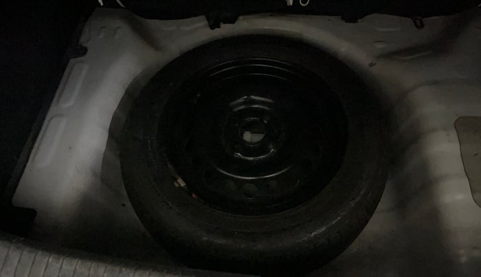 2016 Hyundai Grand i10 MAGNA AT 1.2 KAPPA VTVT, Petrol, Automatic, 17,442 km, Spare Tyre