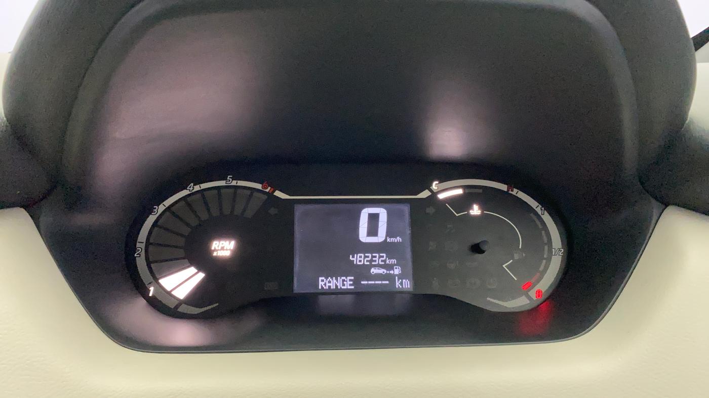 2021 Nissan MAGNITE XL TURBO, Petrol, Manual, 48,489 km, Odometer Image